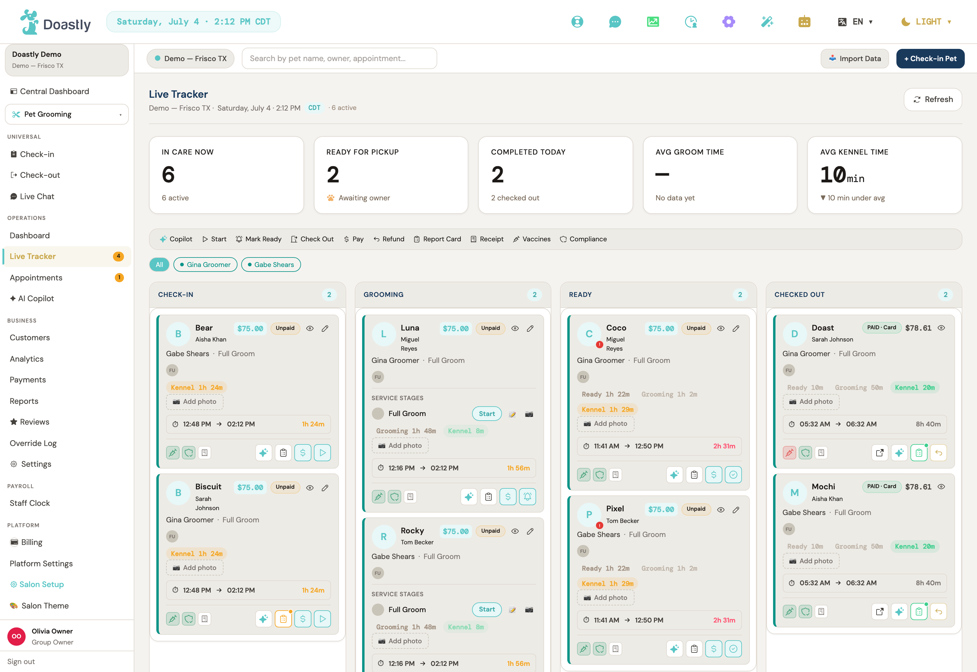 The Doastly grooming Live Tracker, showing recorded stages from Checked In through Checked Out